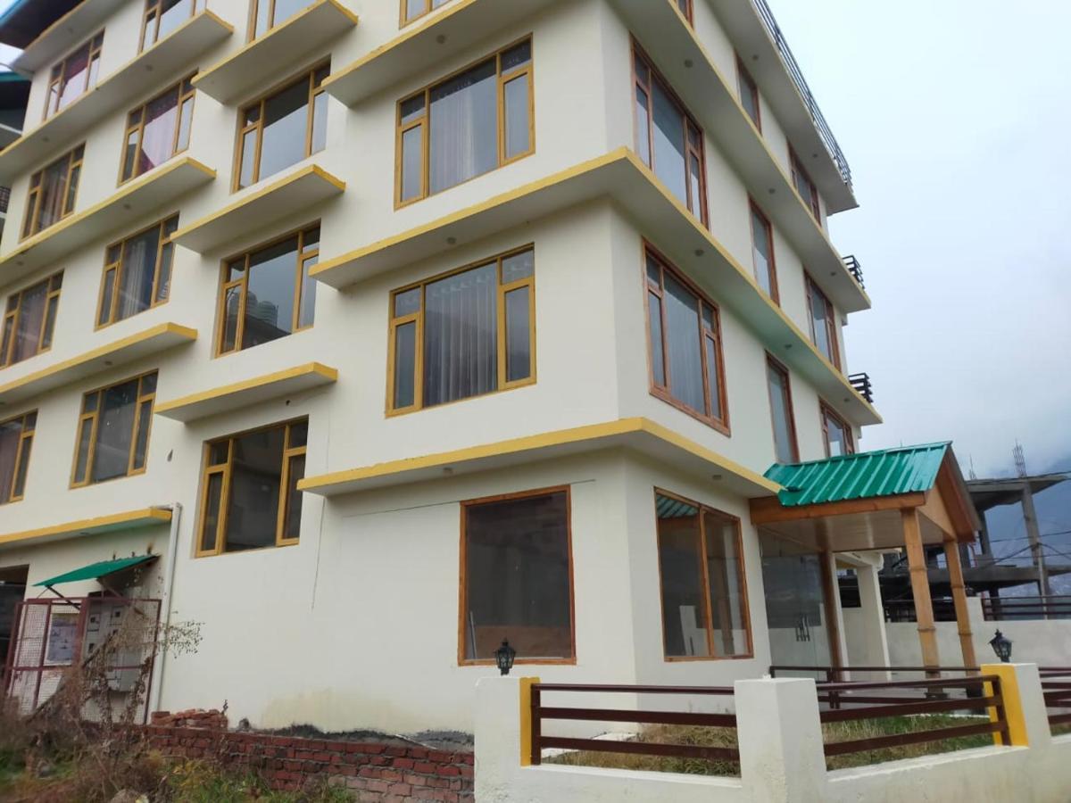 Lotus Inn Rohtang View Manāli Exteriér fotografie